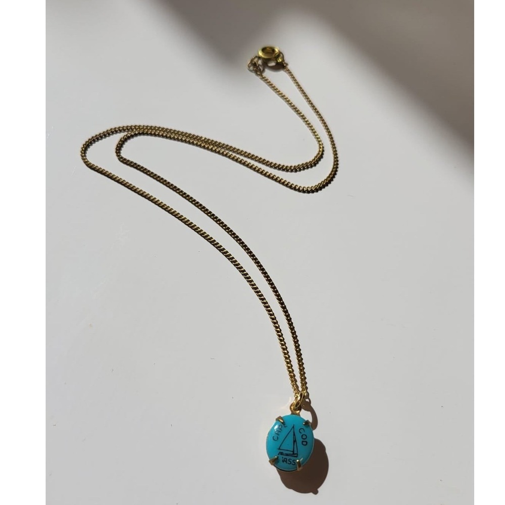 Vintage Gold Tone Necklace Turquoise Pendant Sailboat Cape Cod Charm - Picture 2 of 7